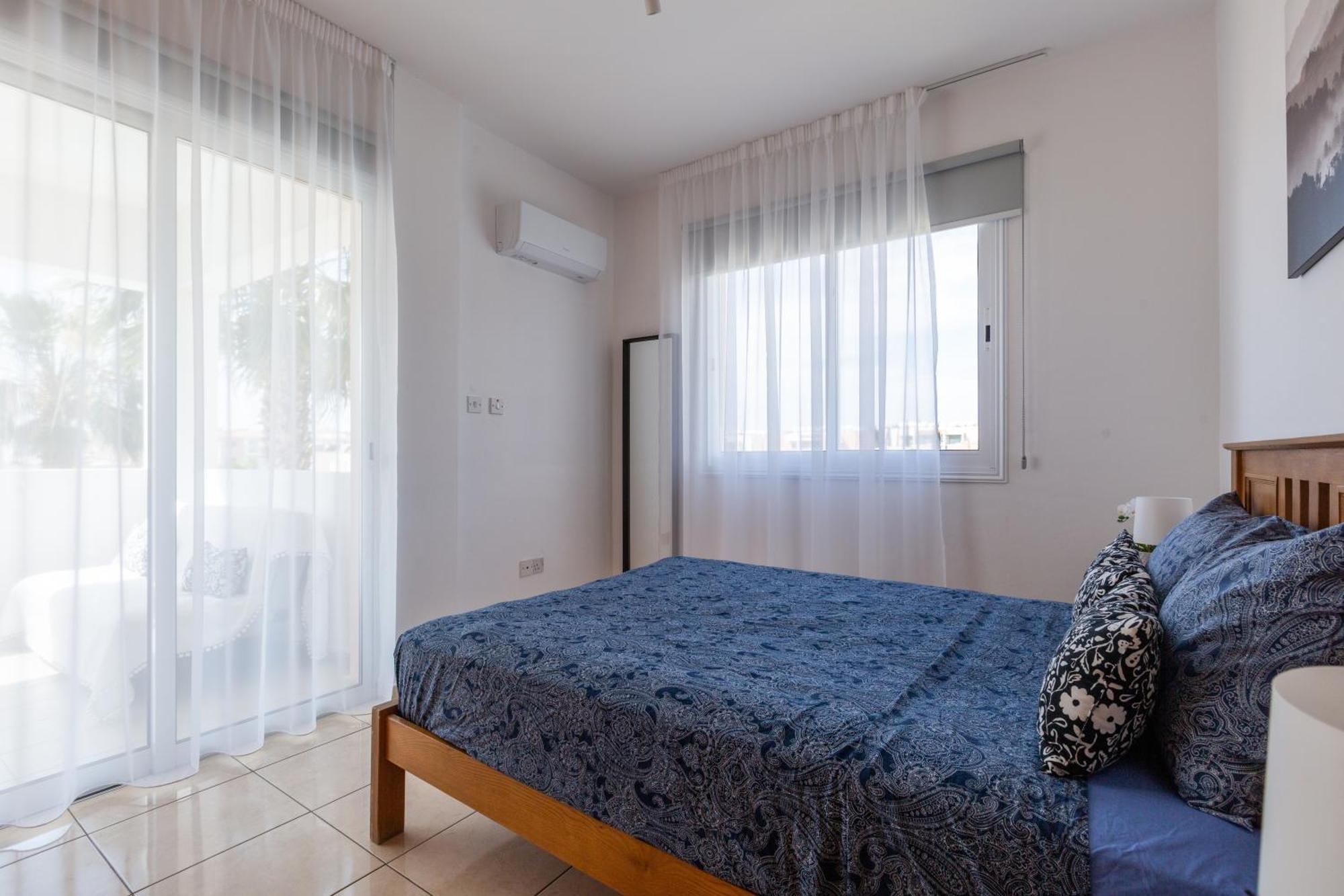 Beautiful 2 Bed Apartment In Paphos Cyprus Ngoại thất bức ảnh